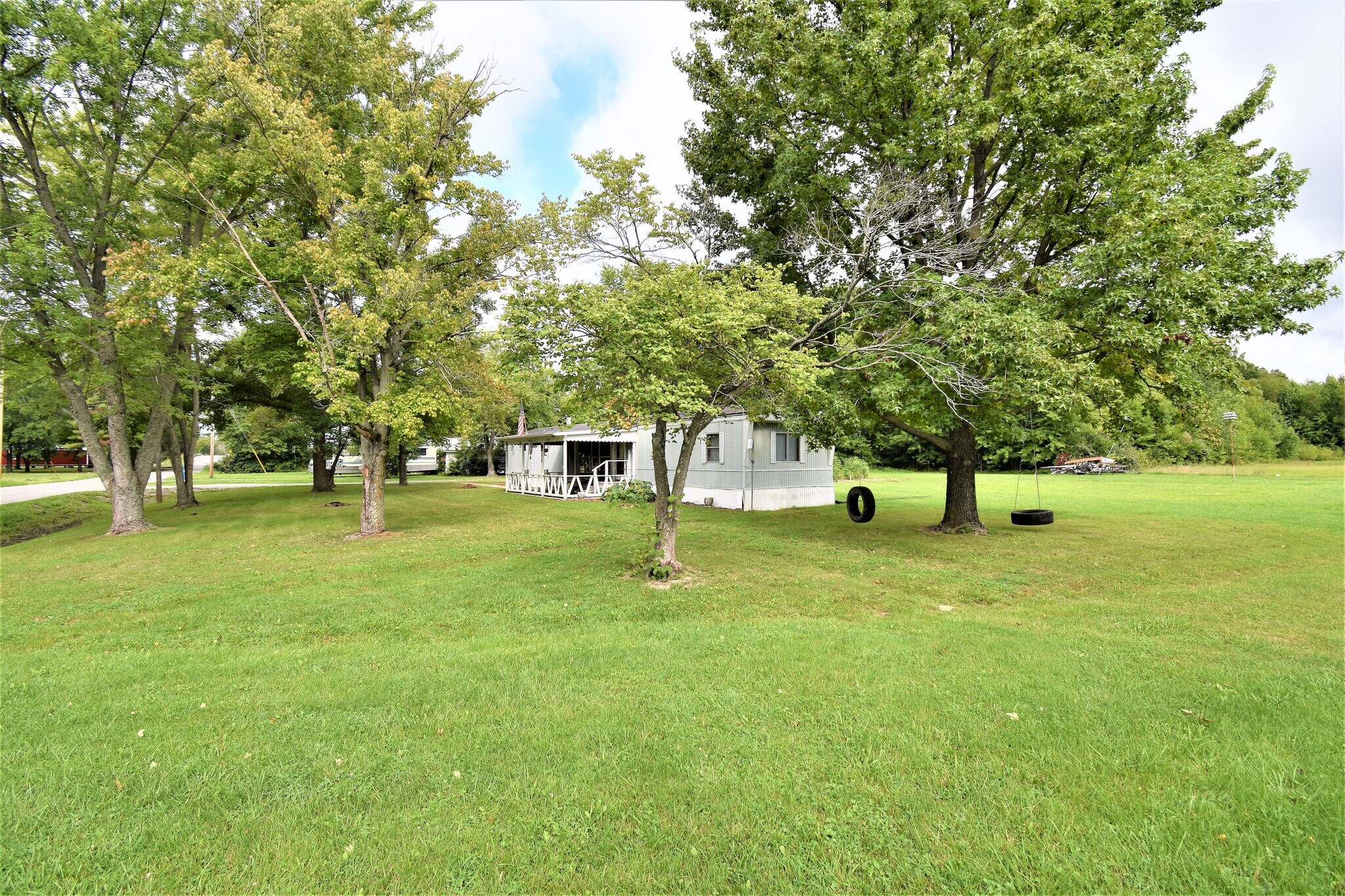 330 W Campground Rd, Bonnie, IL 62816 Industrial for Sale