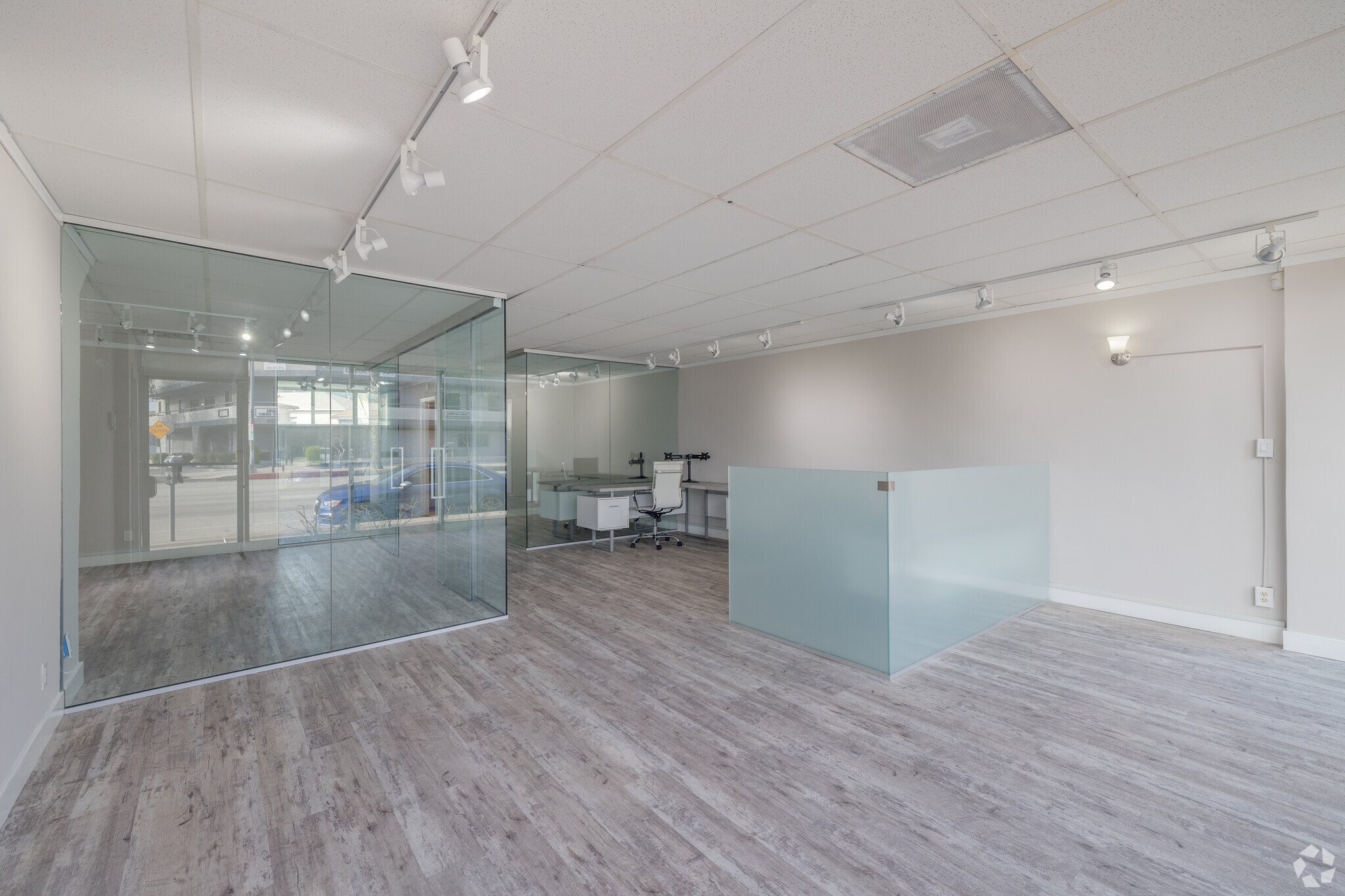 11287 Washington Blvd, Culver City, CA for lease Building Photo- Image 1 of 7