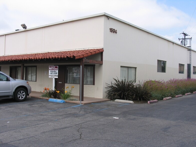 1534 E Edinger Ave, Santa Ana, CA for lease - Primary Photo - Image 1 of 1