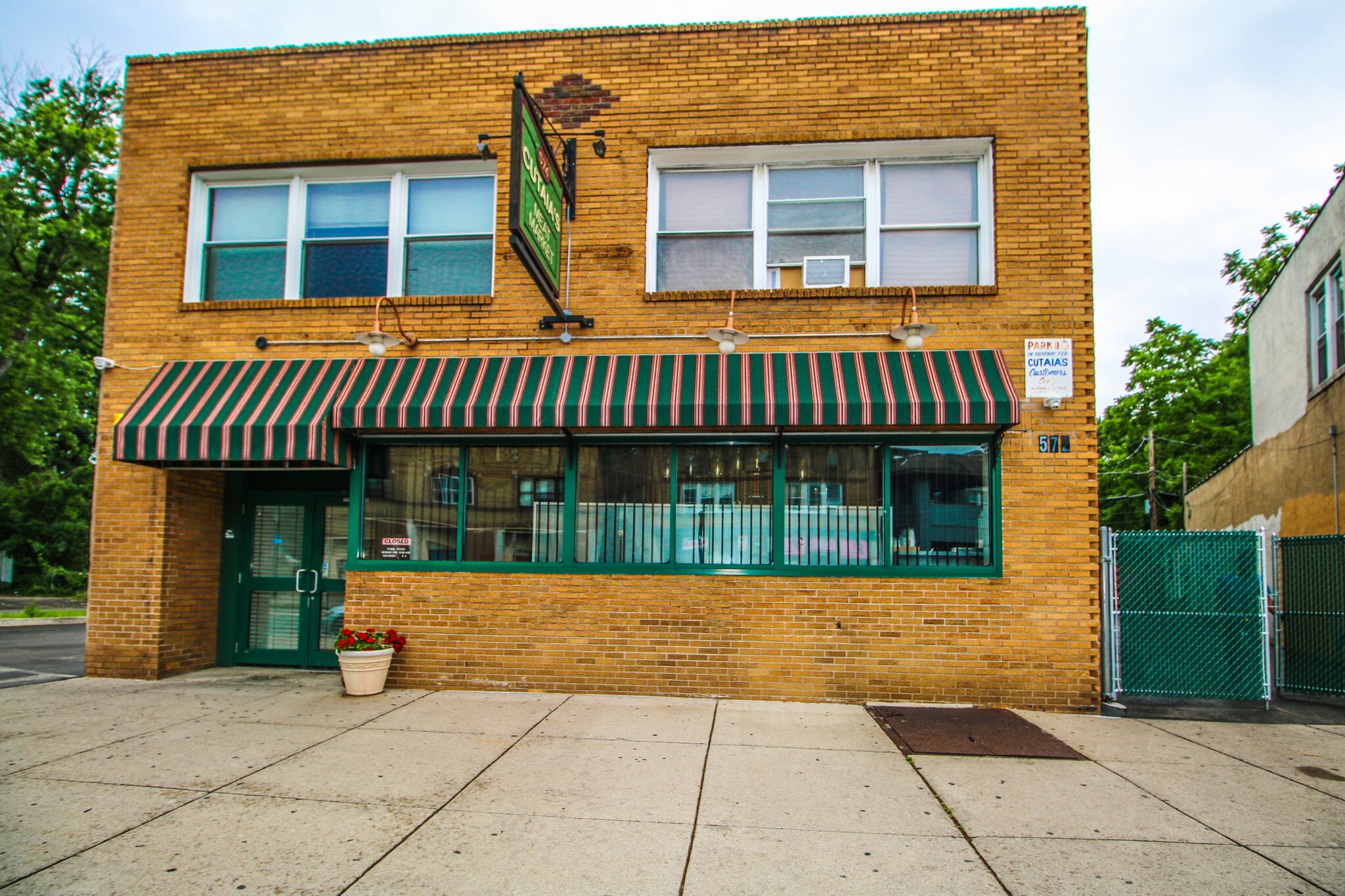 572 Chili Ave, Rochester, NY 14611