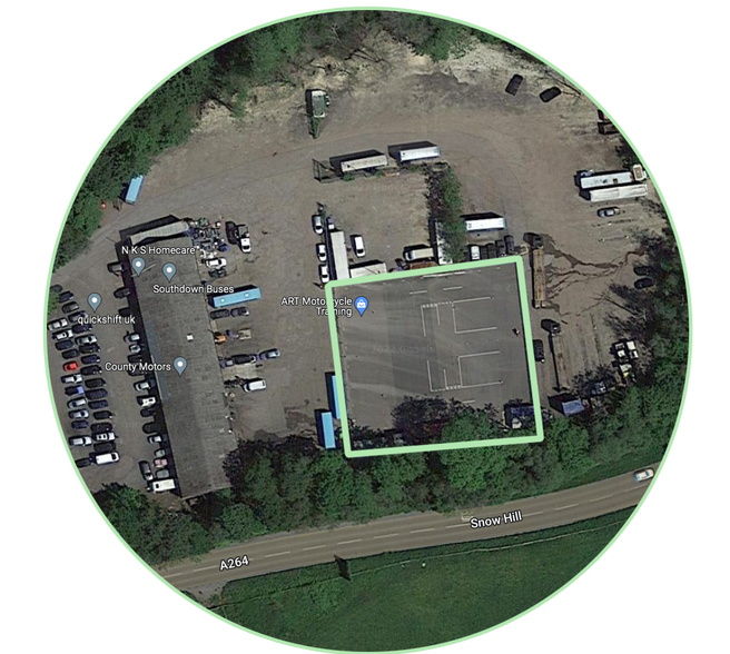 Snow Hill Hl, Crawley, RH10 3EN