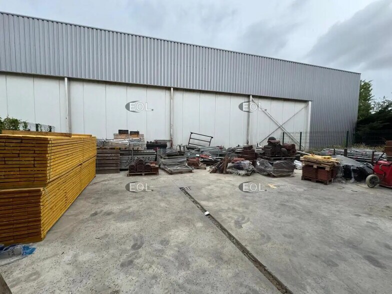 Flex in Brie-Comte-Robert for lease - Construction Photo - Image 1 of 10