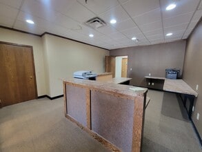 1501 Centre St, Rapid City, SD for lease Interior Photo- Image 1 of 4