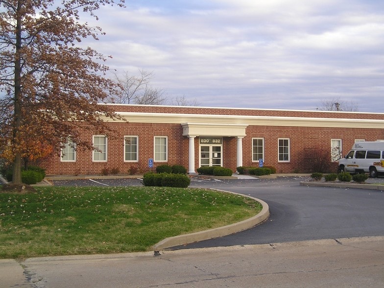 830-850 Horan Dr, Fenton, MO for sale - Building Photo - Image 3 of 5