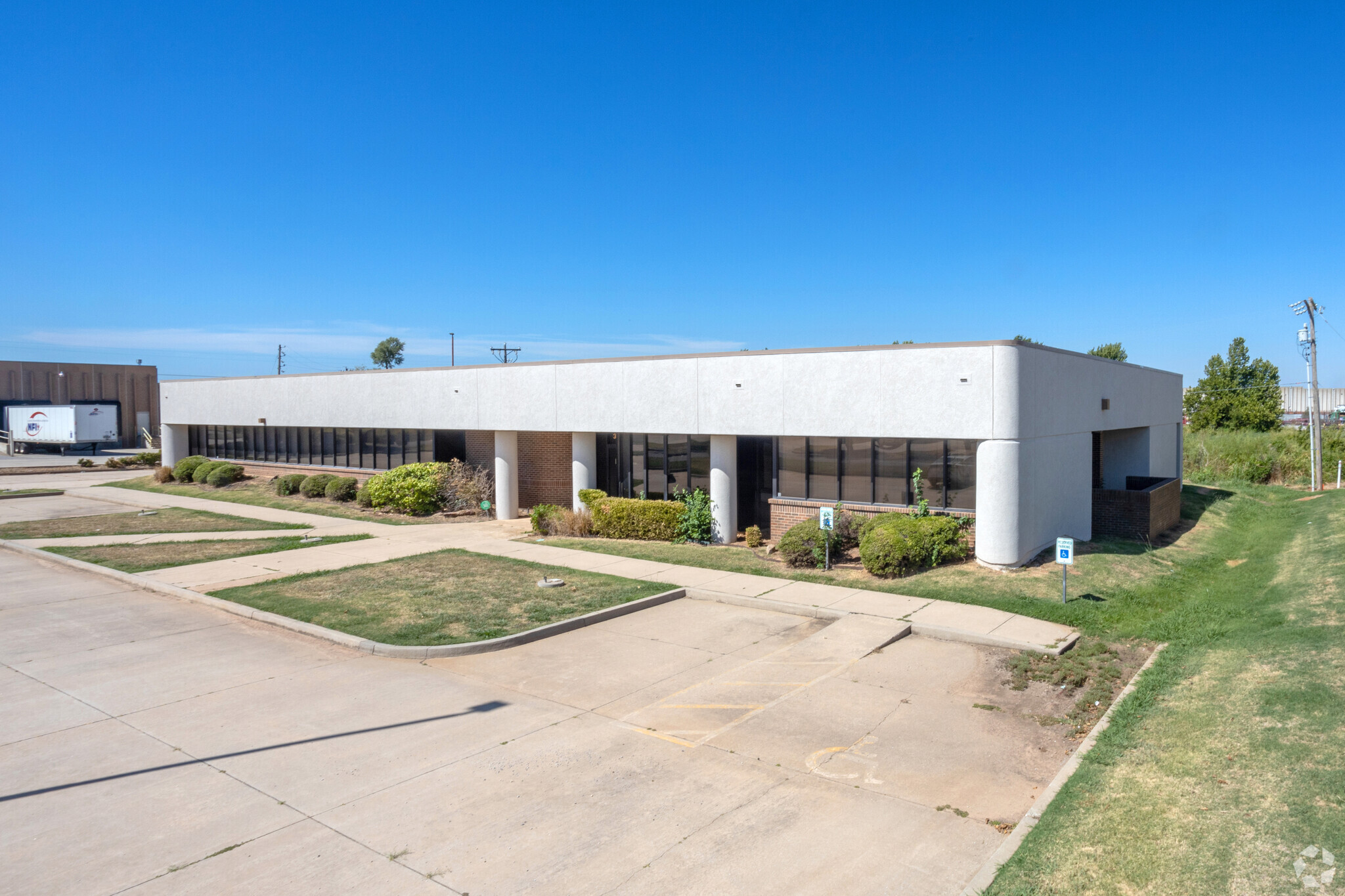 3501 S Lakeside Dr, Oklahoma City, OK for sale Building Photo- Image 1 of 1