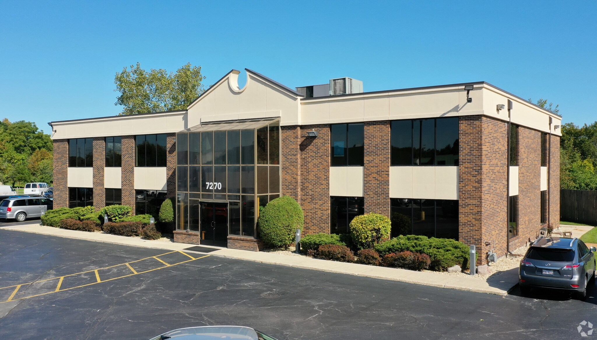 7270 W College Dr, Palos Heights, IL for lease Primary Photo- Image 1 of 8