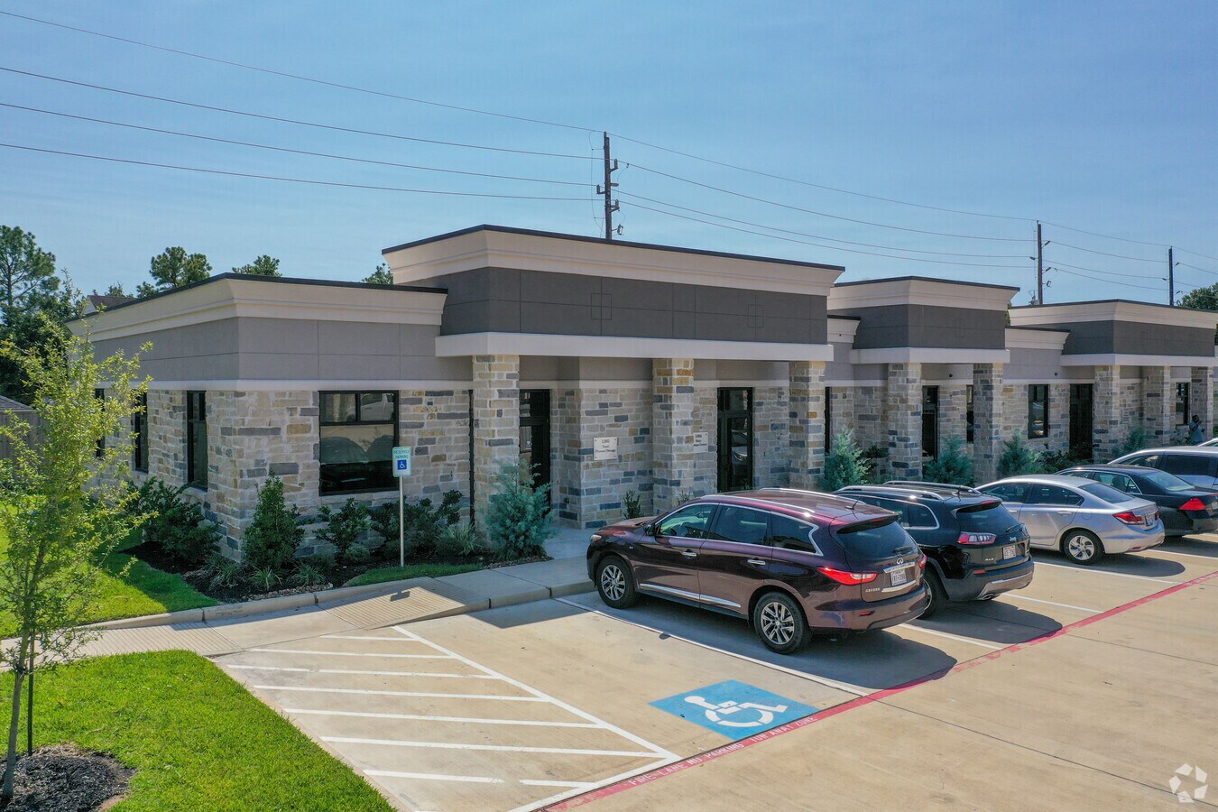 633 E Fernhurst Dr, Katy, TX 77450