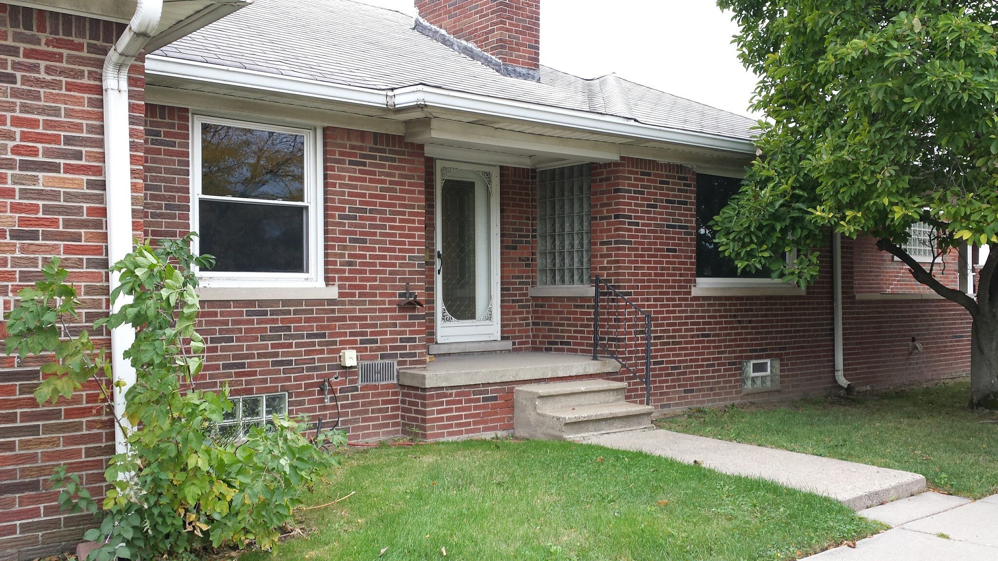 7300 Allen Rd, Allen Park, MI for sale Building Photo- Image 1 of 1