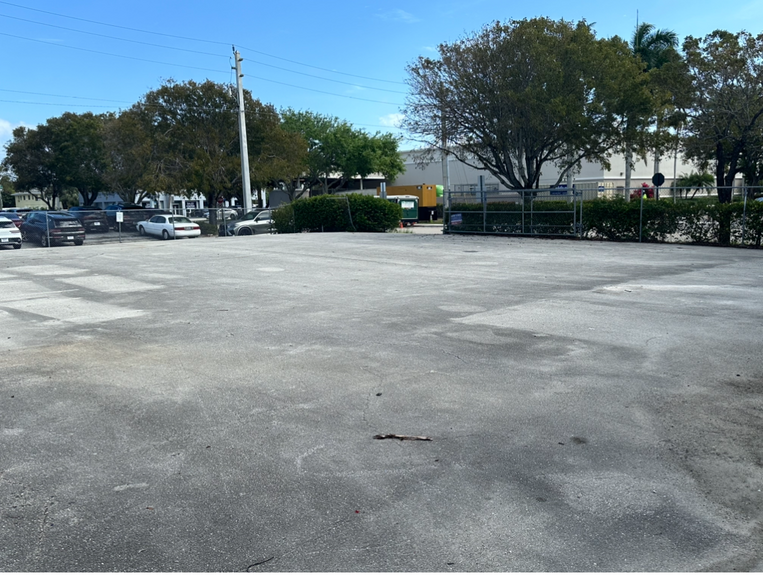 621 5th Avenue, Delray Beach, FL for lease - Building Photo - Image 1 of 8