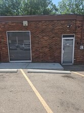 5210-5214 N Dixie Dr, Dayton, OH for lease Interior Photo- Image 2 of 6