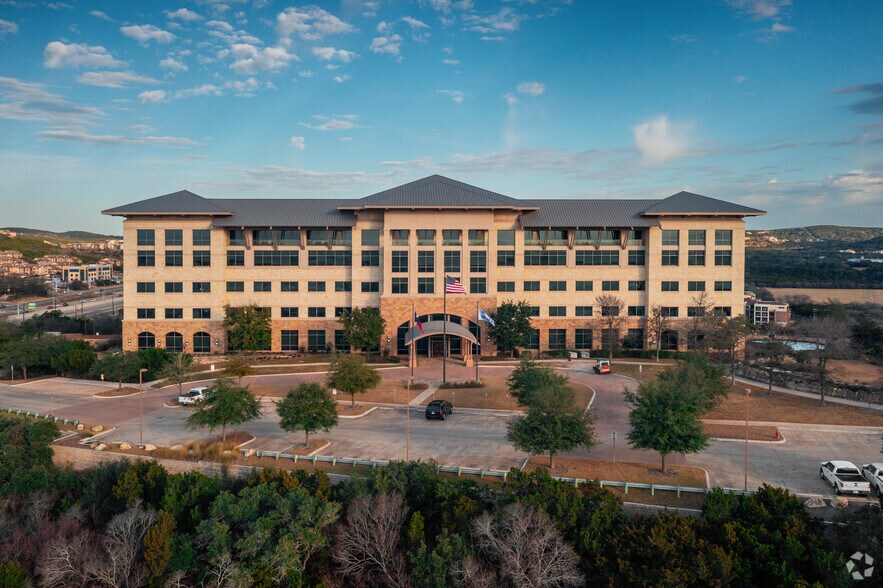 19003 I-10 W, San Antonio, TX for lease - Building Photo - Image 2 of 6