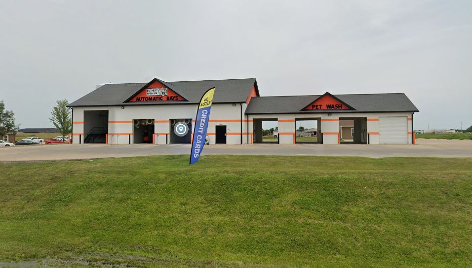 2008 Missouri, Macon, MO 63552 Butner's Auto Wash