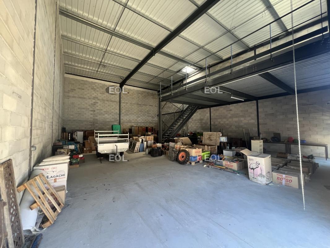 Flex in Signes for sale Building Photo- Image 1 of 5