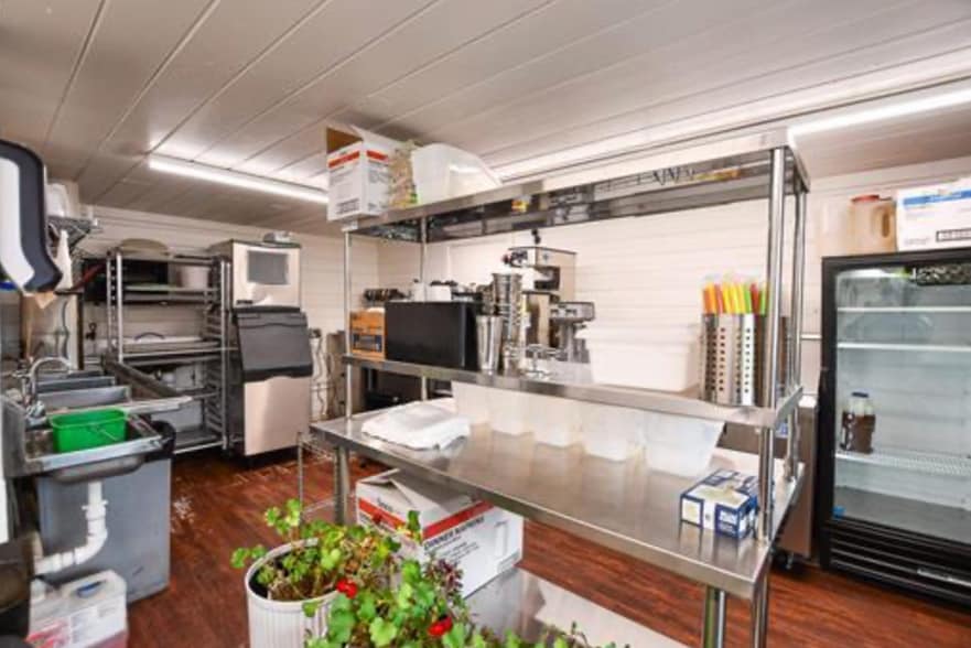 1035 Park Ave, Monte Vista, CO for sale - Interior Photo - Image 3 of 32