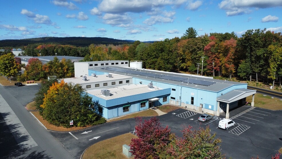 97 N Hatfield Rd, Hatfield, MA for lease - Building Photo - Image 2 of 14