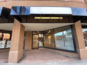 1117A Kensington Cres NW, Calgary, AB for lease Building Photo- Image 1 of 1