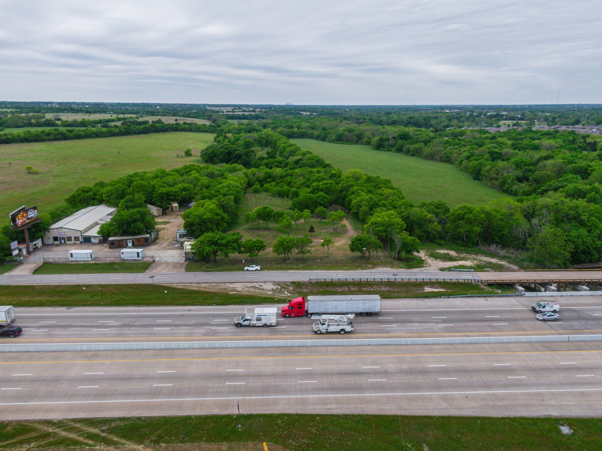 S Interstate 35E, Red Oak, TX for sale Primary Photo- Image 1 of 1