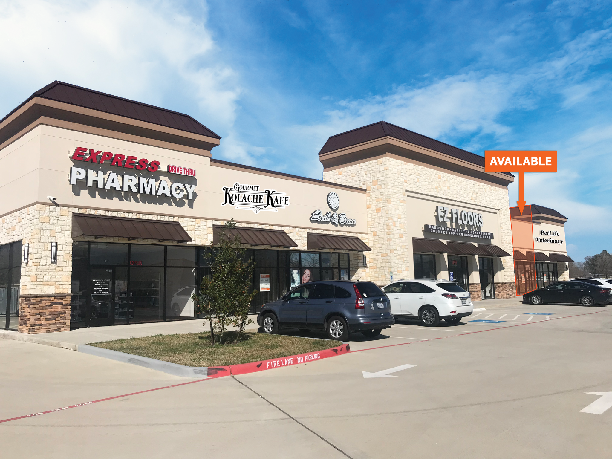 11690 Spring Cypress Rd, Tomball, TX for lease Building Photo- Image 1 of 2