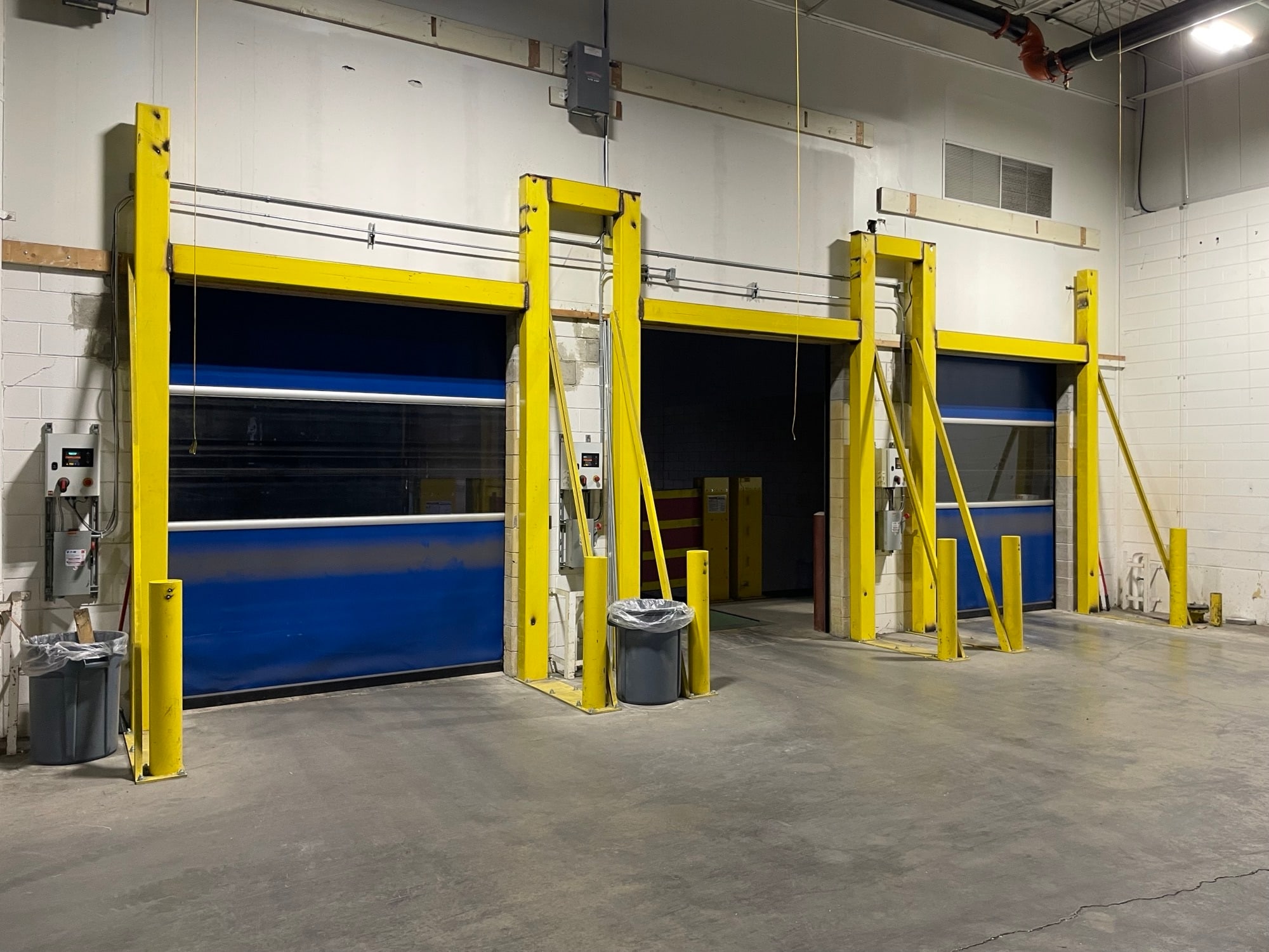 606 Parkway Blvd, Two Rivers, WI for sale Interior Photo- Image 1 of 6