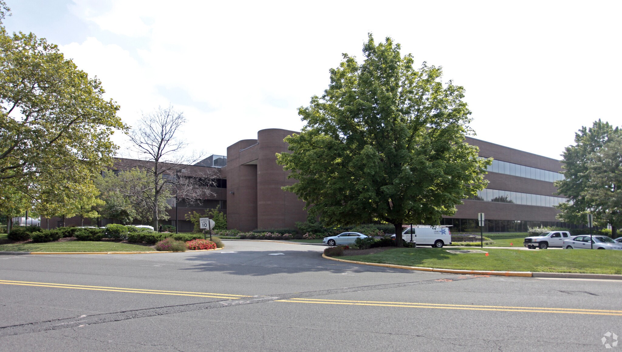 3 Corporate Pl, Piscataway, NJ for sale Building Photo- Image 1 of 1