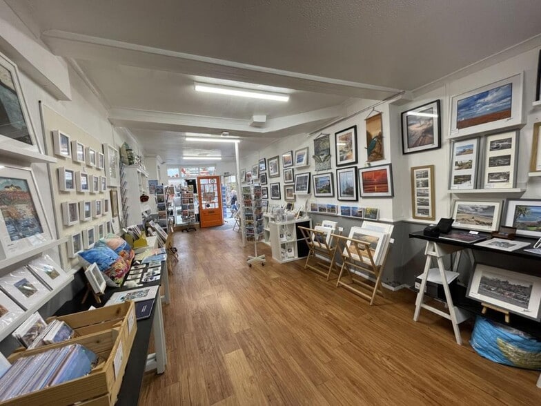 93 93A High St, Hythe for sale - Building Photo - Image 2 of 14