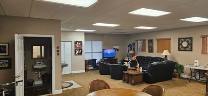 10101 Lantana Rd, Lake Worth, FL for sale Interior Photo- Image 2 of 6