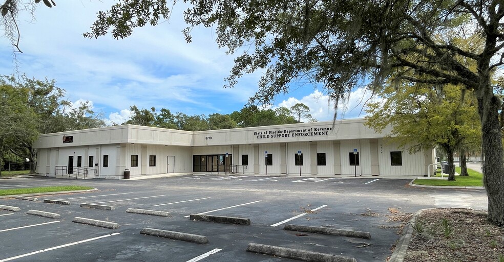 5719 NW 13th St, Gainesville, FL for sale - Building Photo - Image 1 of 9