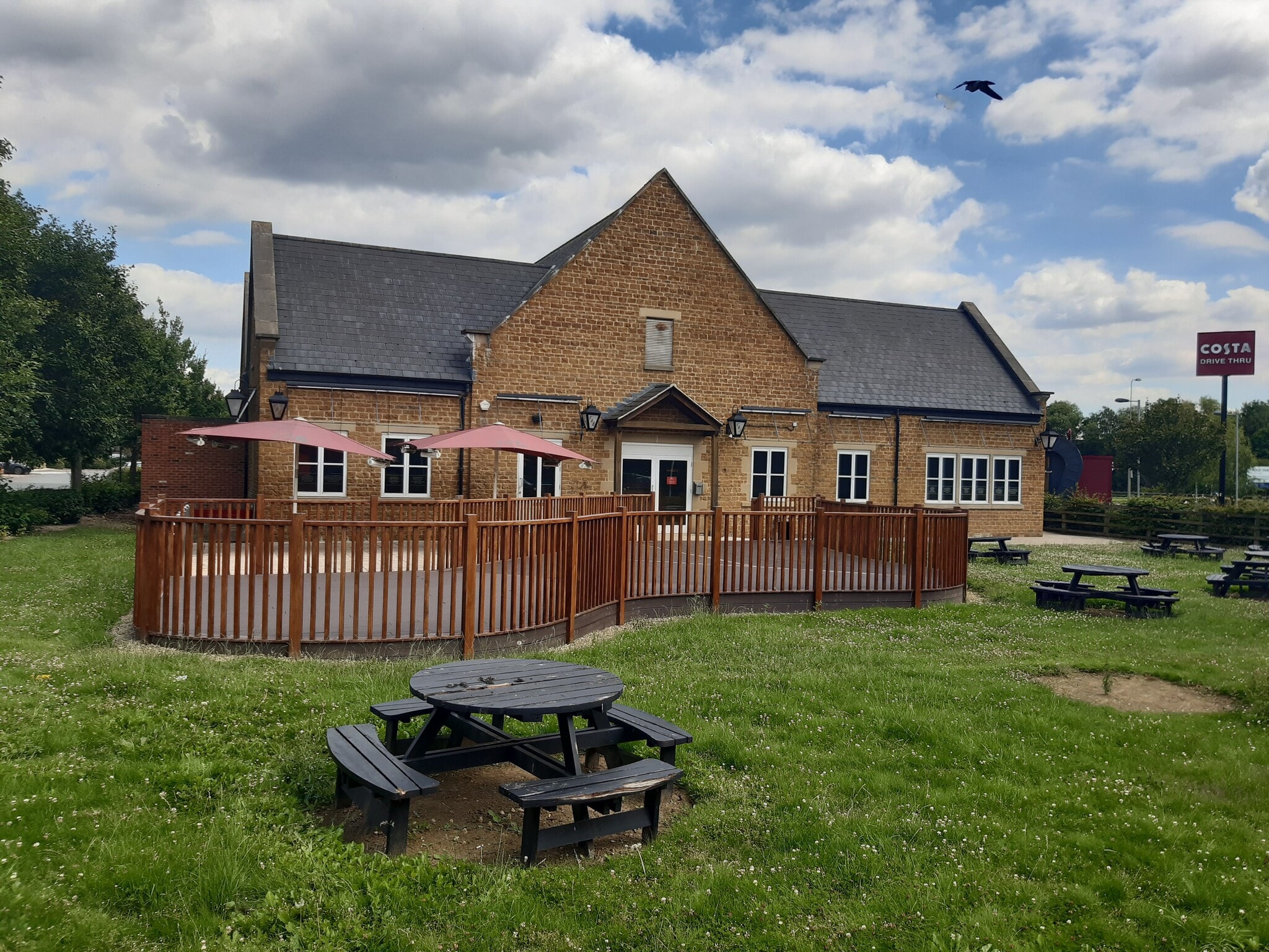 Ermont Way, Banbury for sale Primary Photo- Image 1 of 1