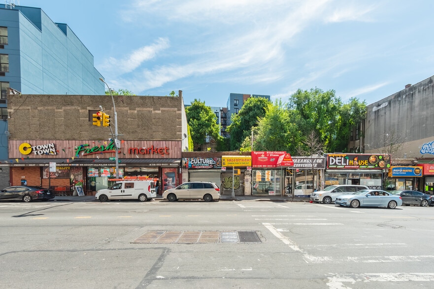 3218 3rd Ave, Bronx, NY for sale - Building Photo - Image 2 of 10