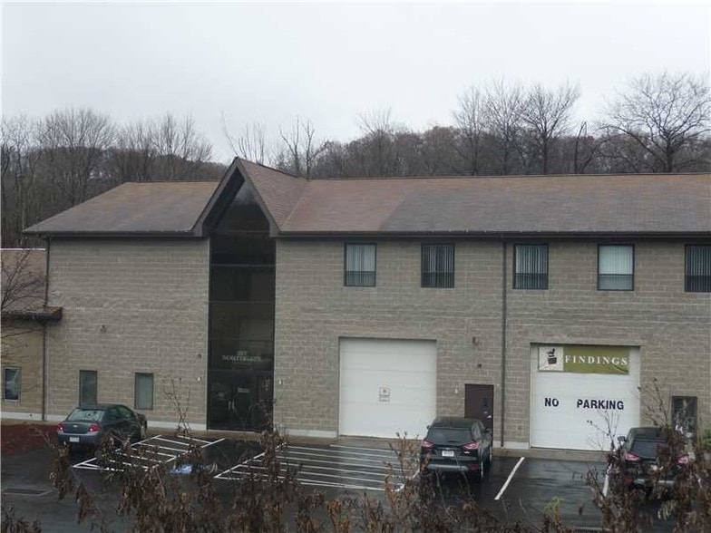 357 Northgate Dr, Warrendale, PA for lease - Building Photo - Image 3 of 7