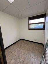 401 N York Rd, Elmhurst, IL for lease Interior Photo- Image 2 of 7