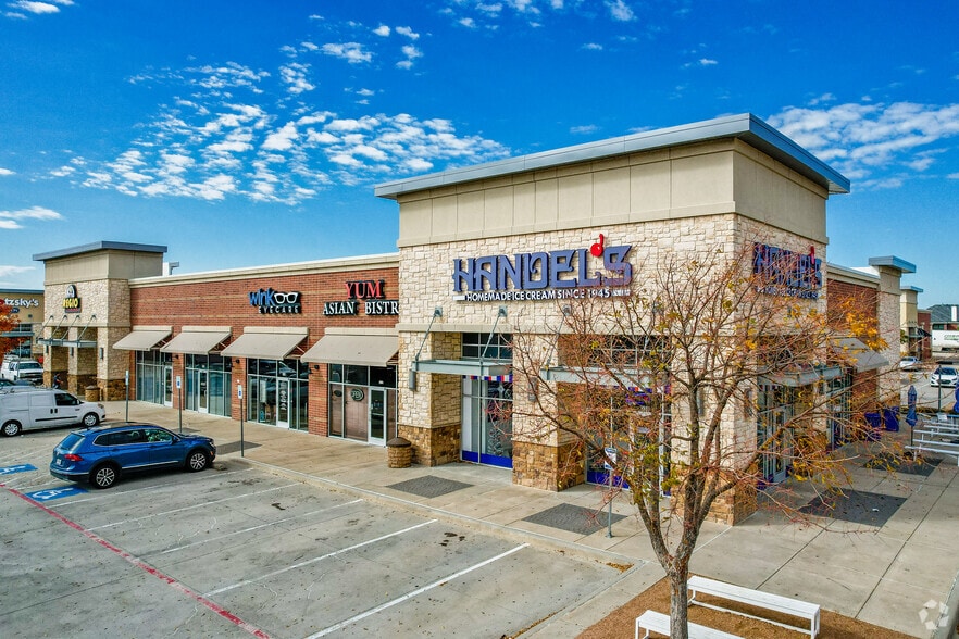 2721 Little Elm Pky, Little Elm, TX for sale - Primary Photo - Image 1 of 1