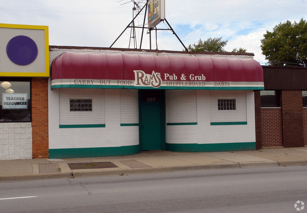 23617 Van Dyke Ave, Warren, MI 48089