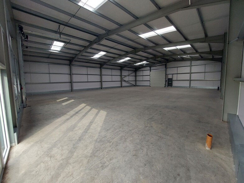 1 Smeaton Rd, Dundee for lease - Building Photo - Image 3 of 5