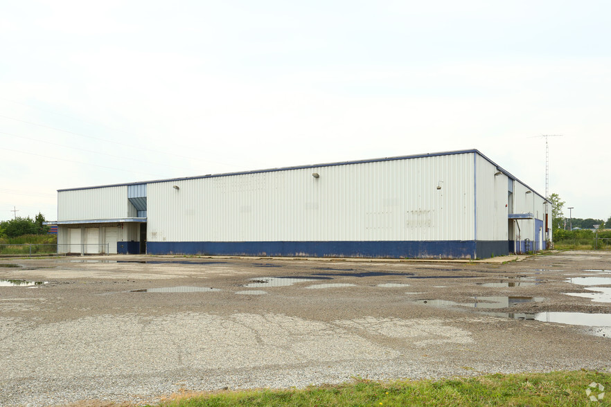 3066 S Linden Rd, Flint, MI for sale - Building Photo - Image 3 of 3