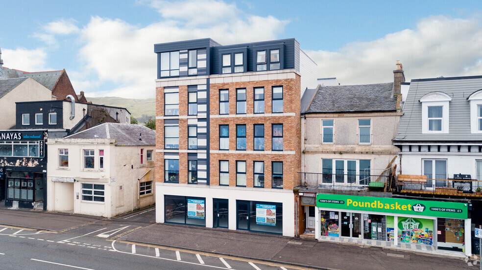 80 Gallowgate St, Largs for lease - Primary Photo - Image 1 of 18