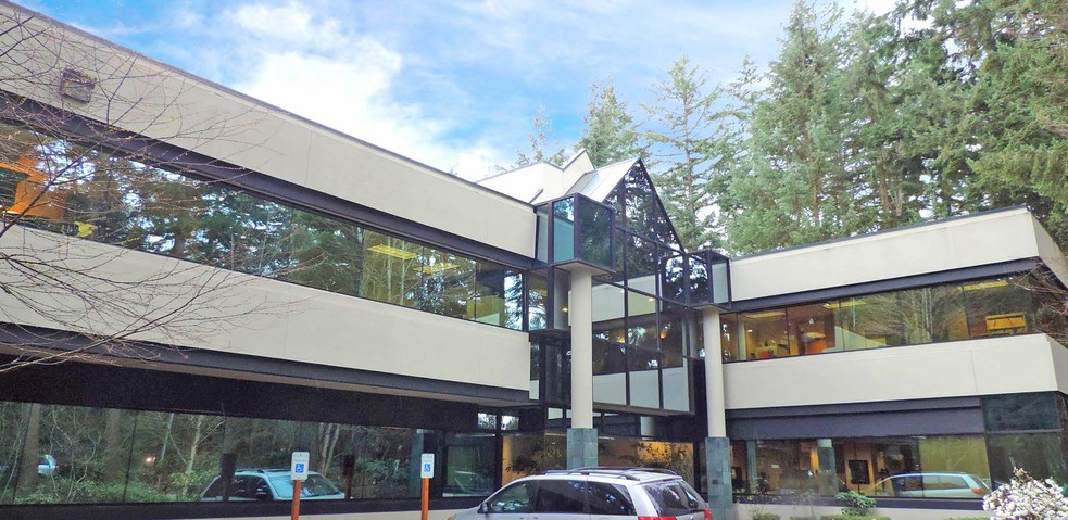 2800 156th Ave SE, Bellevue, WA for lease - Building Photo - Image 1 of 5