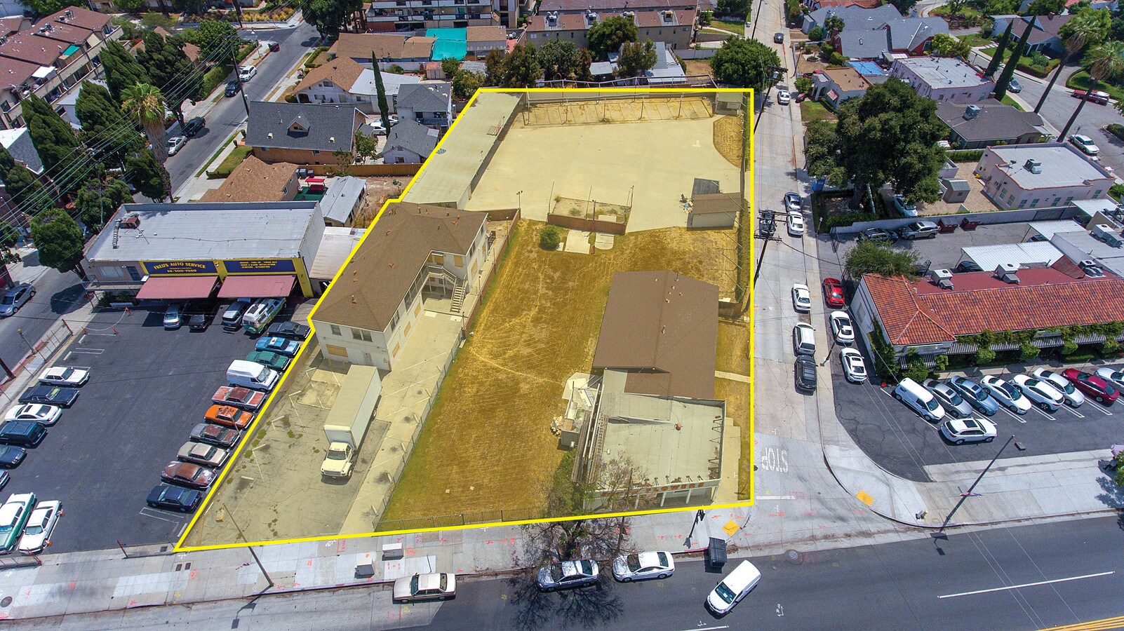 1306 S Glendale Ave, Glendale, CA 91205