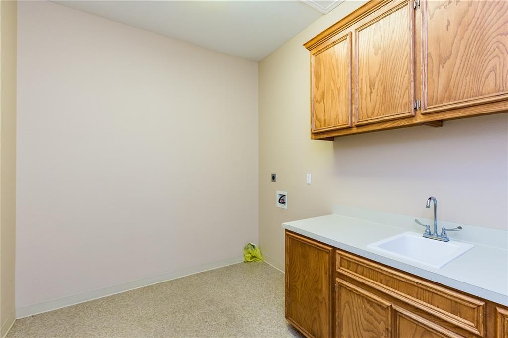 5402 Holly Rd, Corpus Christi, TX 78411 Bldg 2