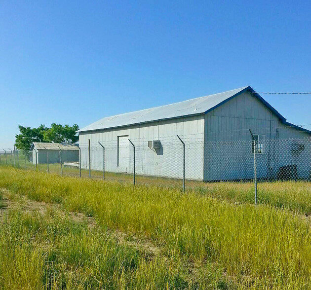 4040 County 99 W Rd, Dunnigan, CA for lease - Building Photo - Image 2 of 7