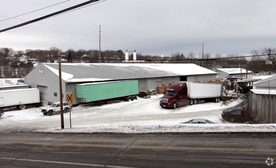 480 5th St NE, Barberton, OH for sale - Building Photo - Image 2 of 25