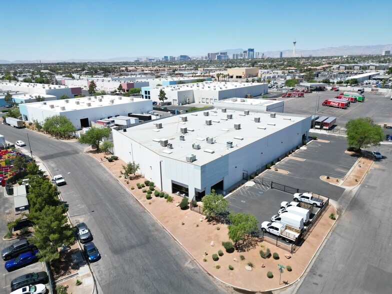 3201 Technology Ct, Las Vegas, NV for lease - Building Photo - Image 3 of 7