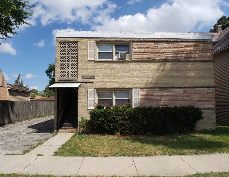 1218 Circle, Forest Park, IL for sale - Building Photo - Image 1 of 1