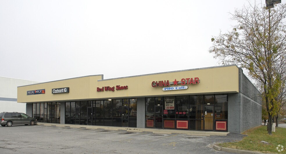 319327 Lincoln Hwy, Fairview Heights, IL 62208