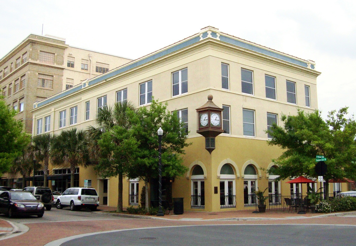 340 W Central Ave, Winter Haven, FL for lease Primary Photo- Image 1 of 8