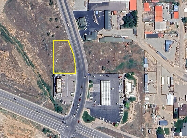 305 Airport rd, Cedar City, UT for sale - Building Photo - Image 1 of 3