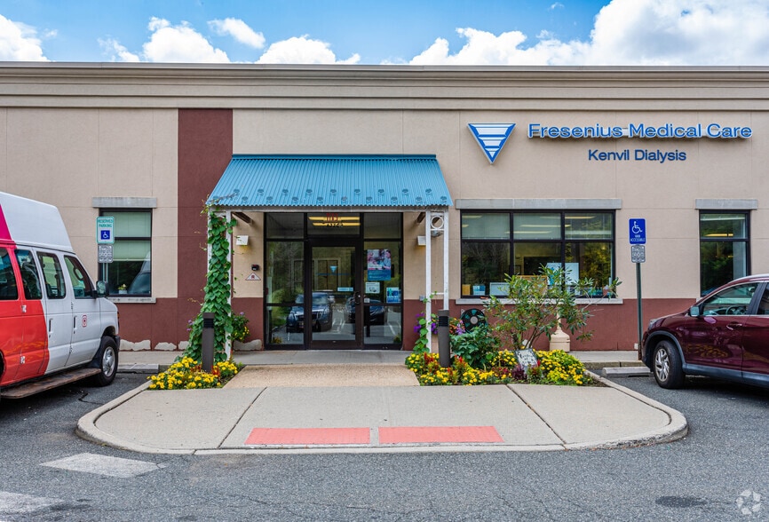 677 Route 46, Kenvil, NJ for lease - Building Photo - Image 3 of 6