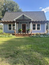 803 Austin St, Richmond, TX for lease Building Photo- Image 1 of 19