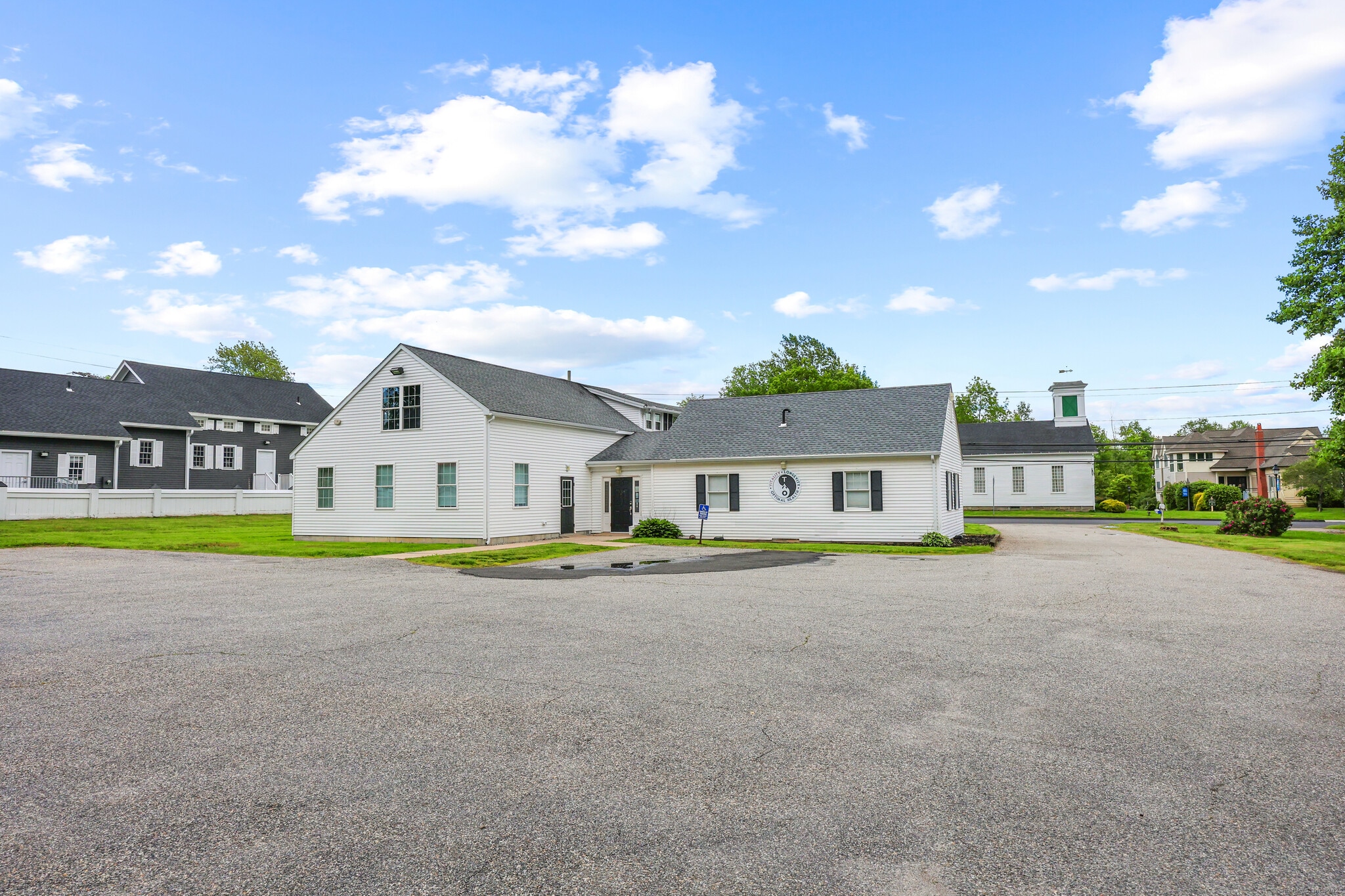 27 Main St, Hebron, CT for sale Primary Photo- Image 1 of 5