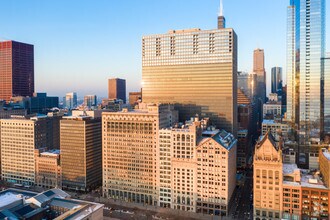 55 E Monroe St, Chicago, IL - AERIAL  map view - Image1